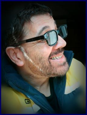 Bloggif 570265bd8f3da
